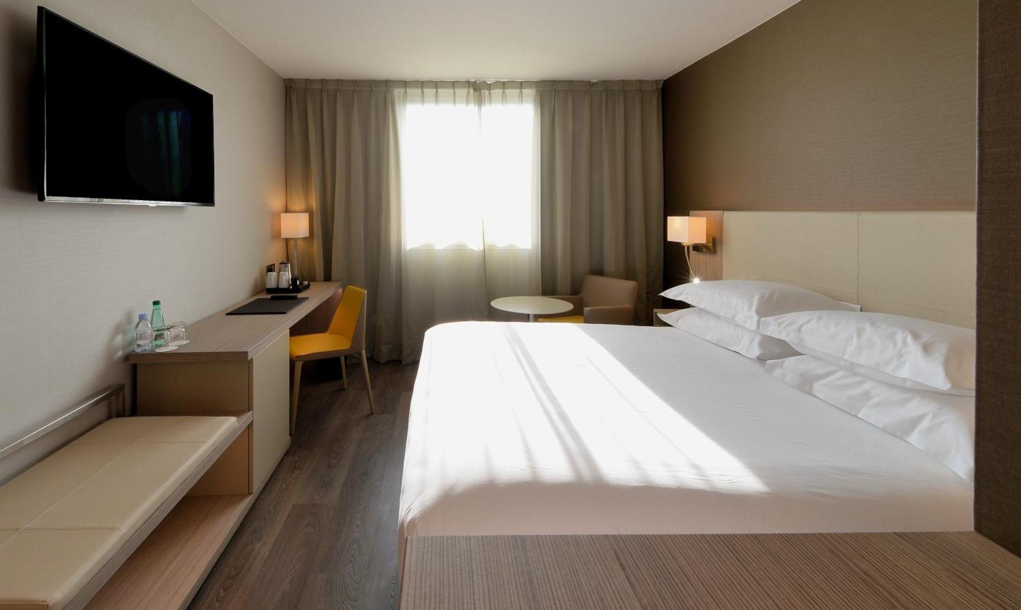 เอซี โฮเทล บาย แมริออท มาร์เซย ปราโด เวโลโดรม Hotel มาร์กเซย ภายนอก รูปภาพ